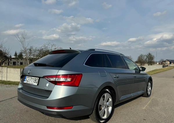 Skoda Superb cena 65000 przebieg: 182000, rok produkcji 2015 z Koronowo małe 121